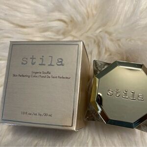 Stila Lingerie Souffle Skin Perfecting Foundation, Various Shades, 1 oz Full Sz